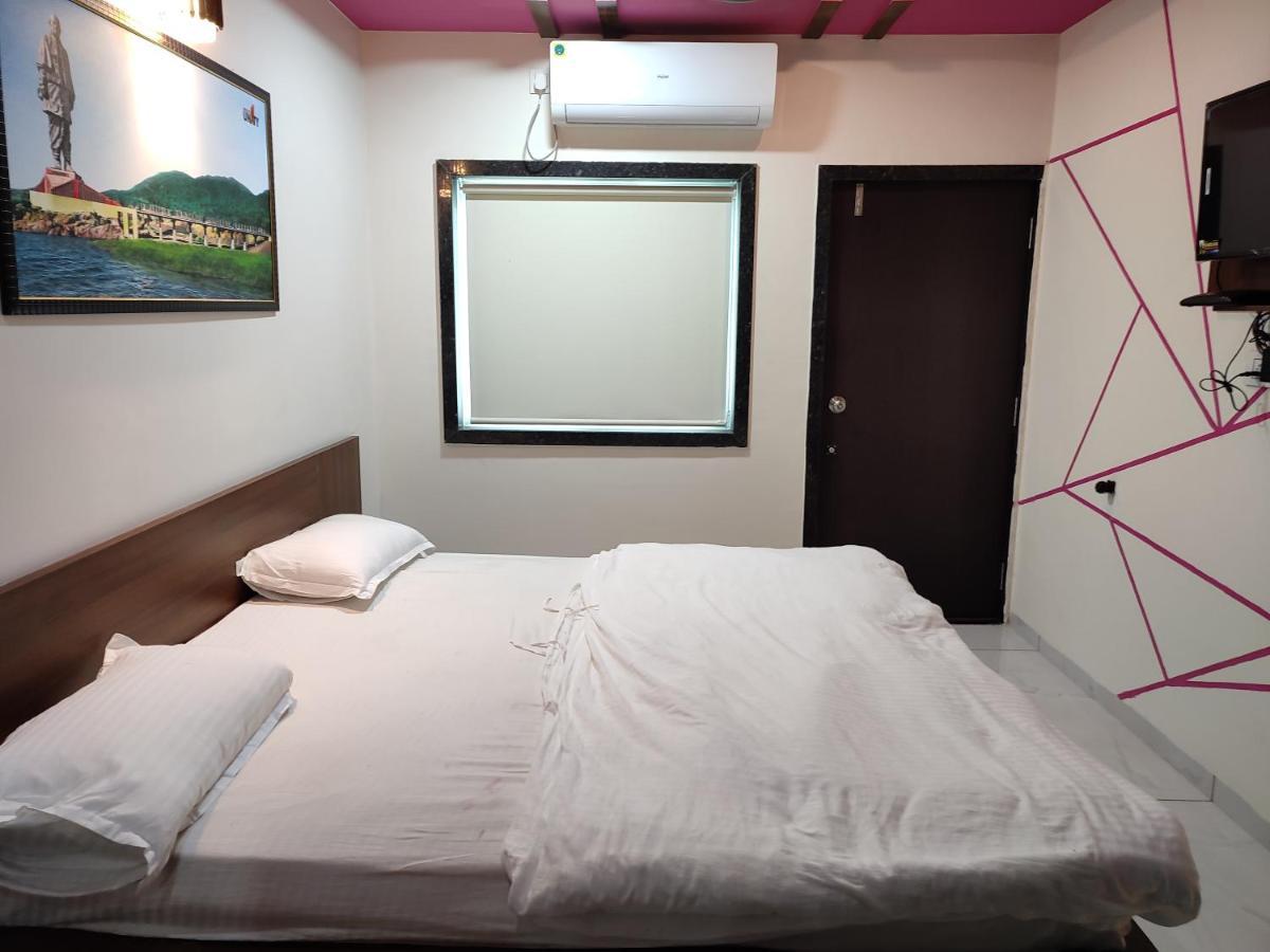 Hotel Sardar Rooms Garudeshwar Exterior foto
